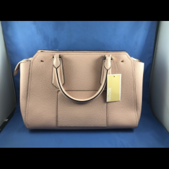 Michael Kors Handbag - pastel pink NWT - Picture 3 of 6